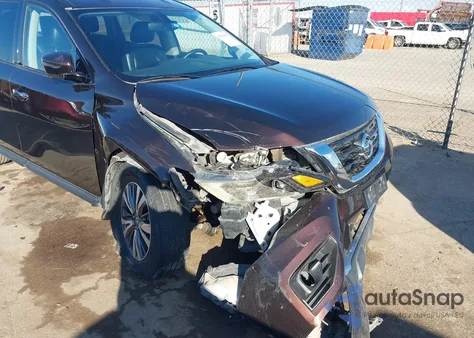 2020 Nissan Pathfinder Sl 2Wd z USA, uszkodzony, nr VIN 5N1DR2CN0LC617682
